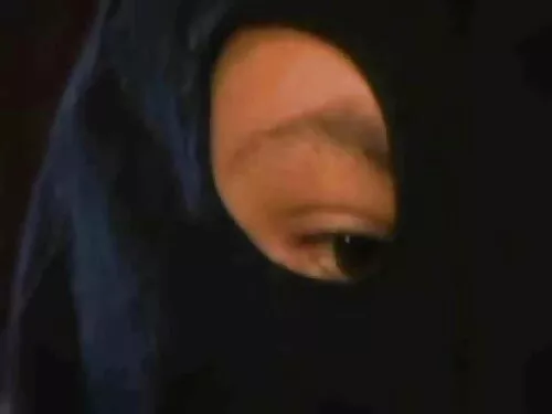 فيلم أريكة مع مثير A ...